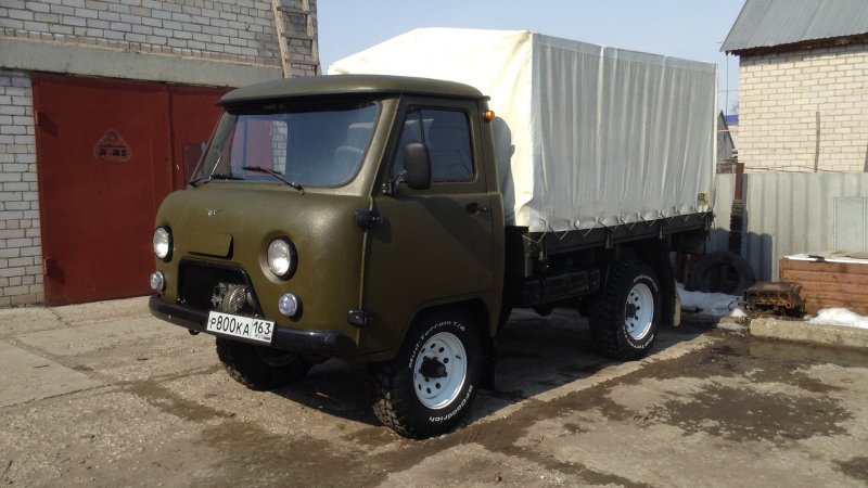 УАЗ 3303 головастик