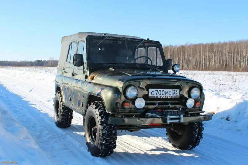 УАЗ 31519 белая ночь