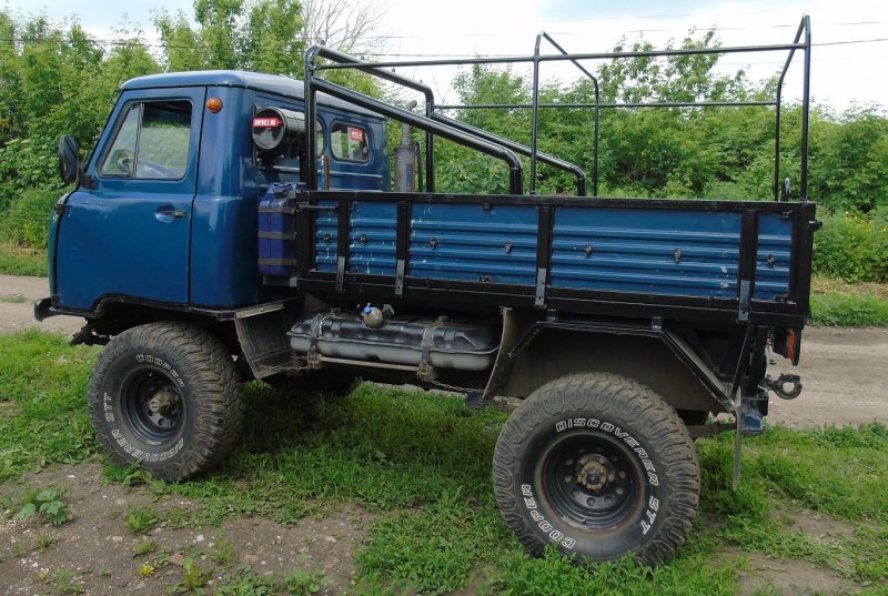 УАЗ 3303 головастик