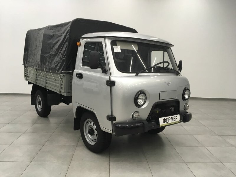 УАЗ Буханка 3303