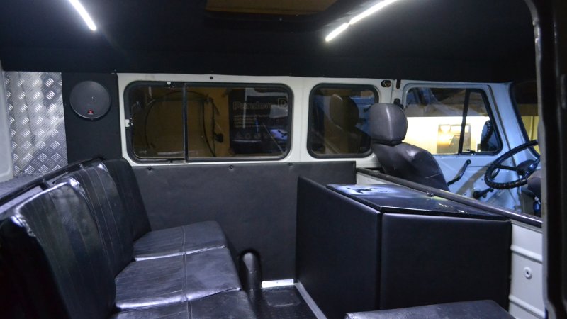 УАЗ 390995 салон
