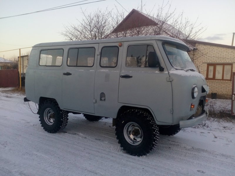 УАЗ 2206 33 колеса