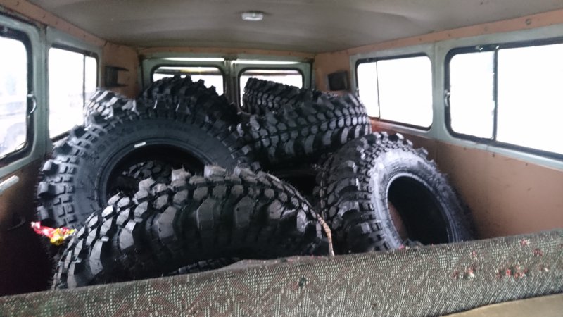 Silverstone 35x10.5-16 на УАЗ Патриот