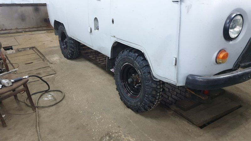 Шины УАЗ Буханка r15