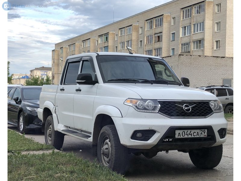 UAZ 23632 Pickup 2010