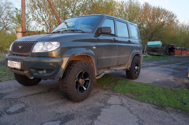 УАЗ Hunter r22