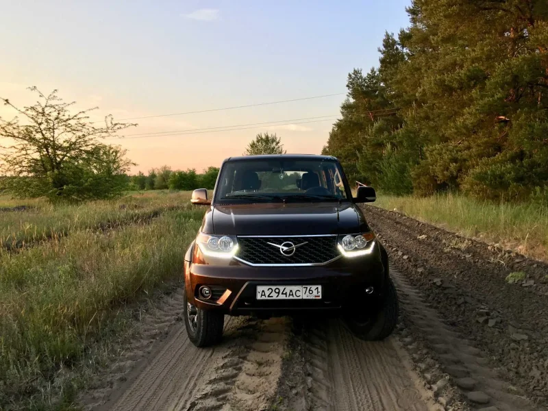 УАЗ Патриот 2017 салон