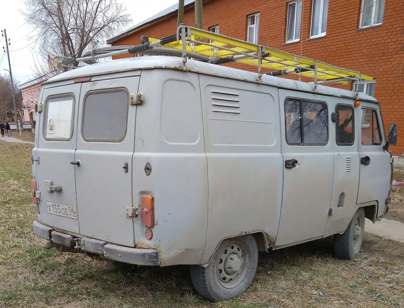 Грузопассажирский фургон УАЗ 3909