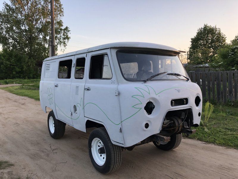 УАЗ 3909 багажник