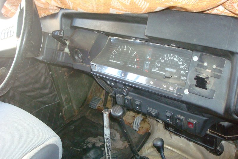 Приборная панель УАЗ 3151