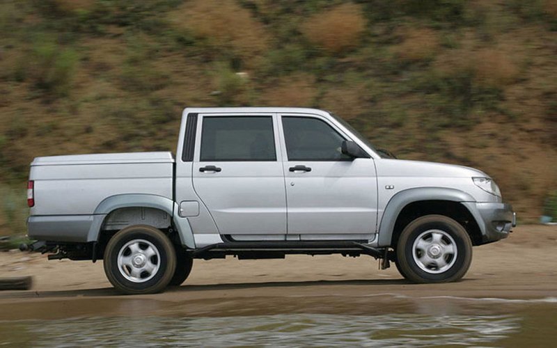 UAZ Pickup 2000