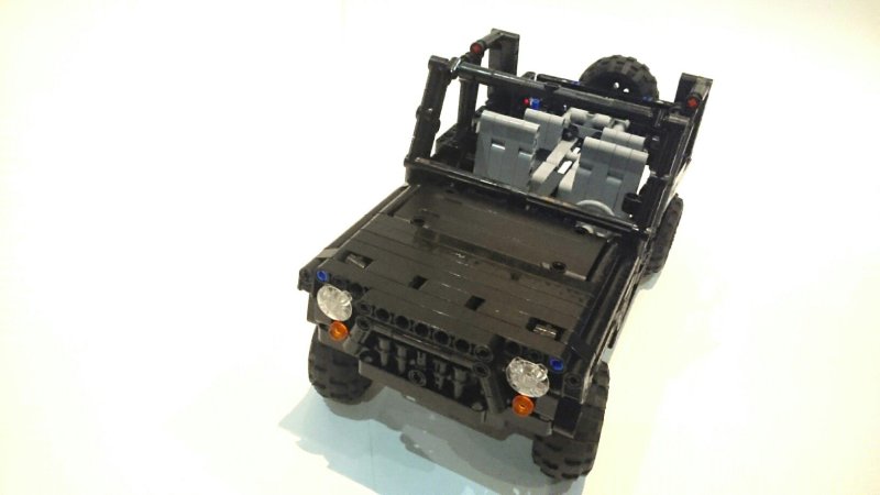 Наборы лего Brickmania UAZ 469
