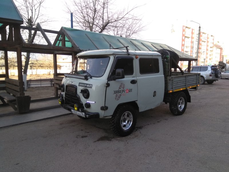 УАЗ 390995