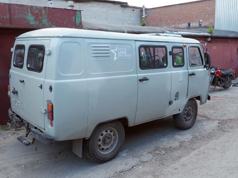 УАЗ 390995