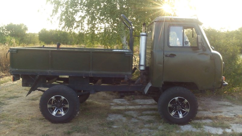 УАЗ 3303 бортовой переделка