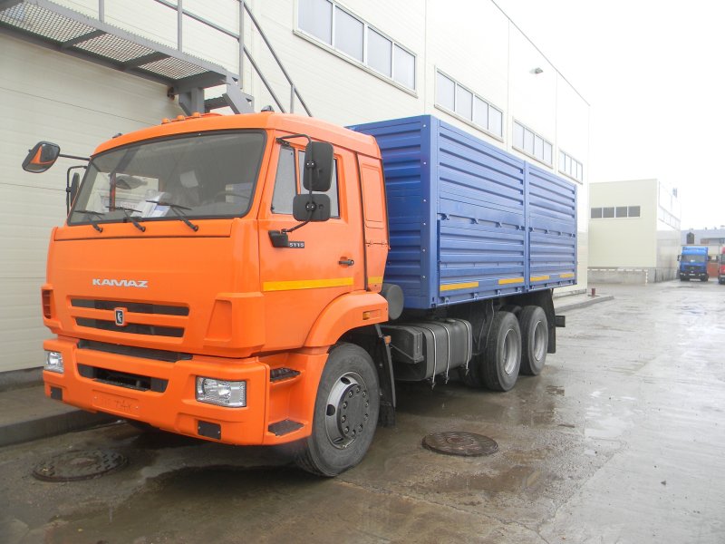 Бортовой КАМАЗ 65115 С прицепом