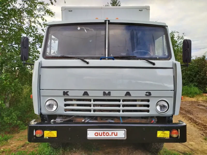 КАМАЗ 53202