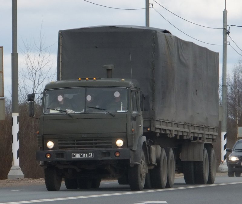 КАМАЗ 54112 двигатель