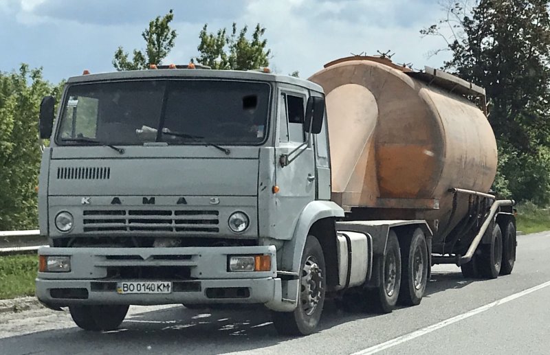 КАМАЗ 54112
