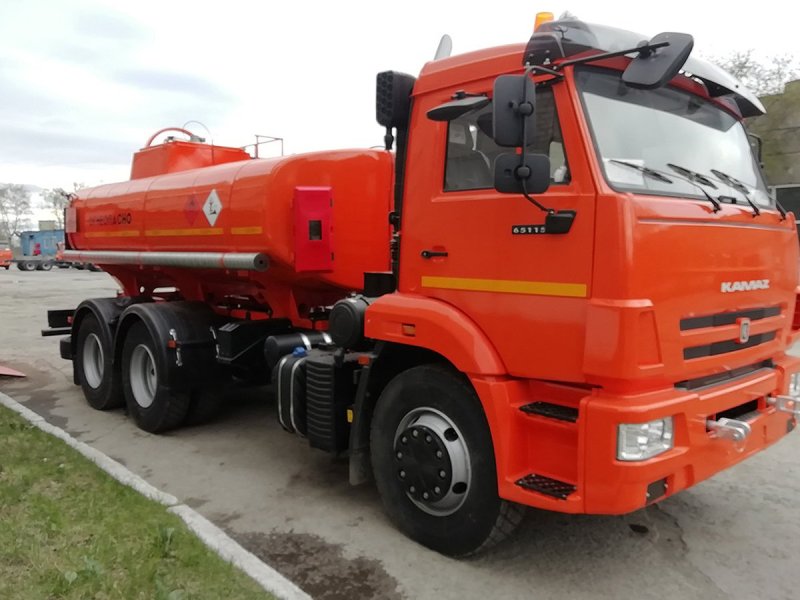 Автотопливозаправщик КАМАЗ 65115