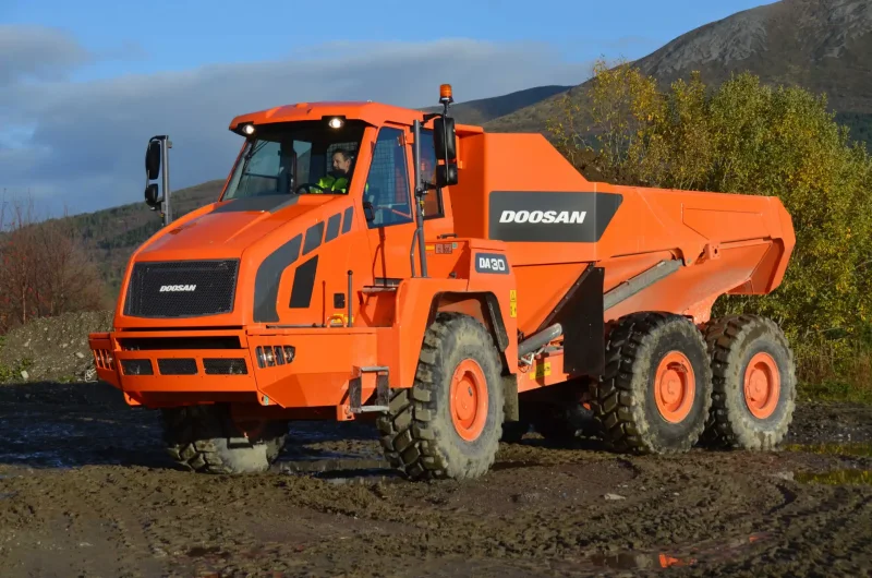 Самосвал Doosan da30