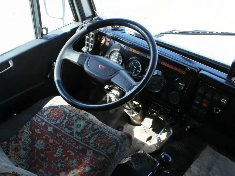 КАМАЗ 65115 бортовой салон