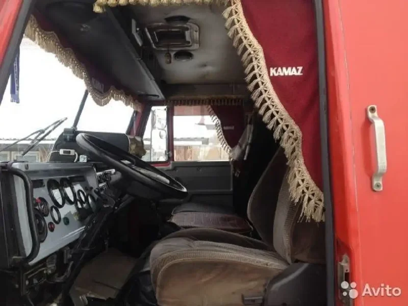 КАМАЗ 5410 салон кабины