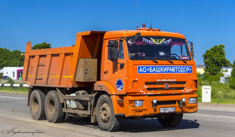 КАМАЗ 65115 вишнёвый цвет