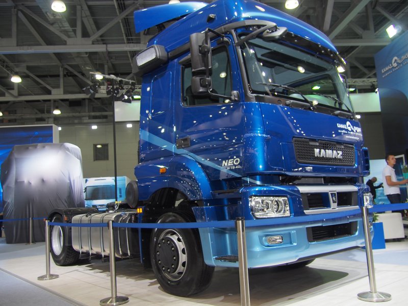 Новый КАМАЗ тягач 65206