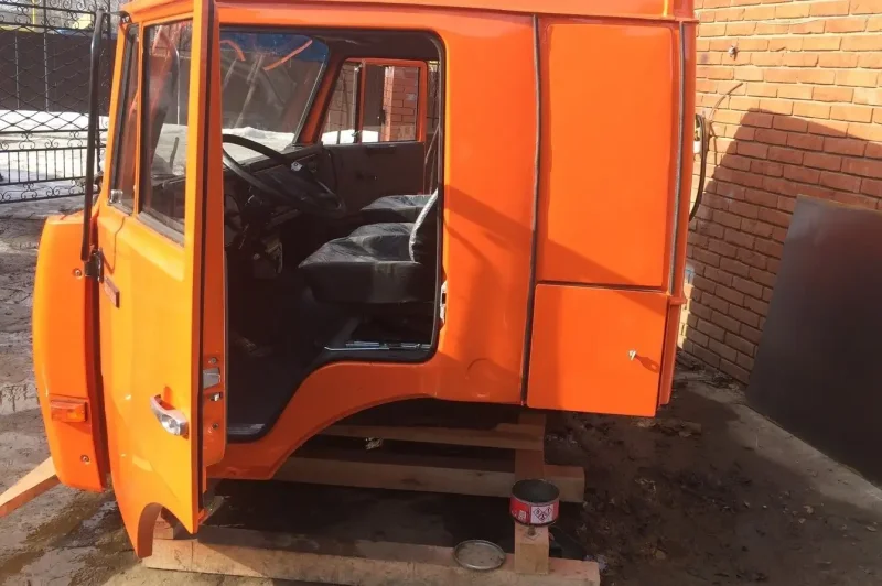 Кабина КАМАЗ 5320 со спальником