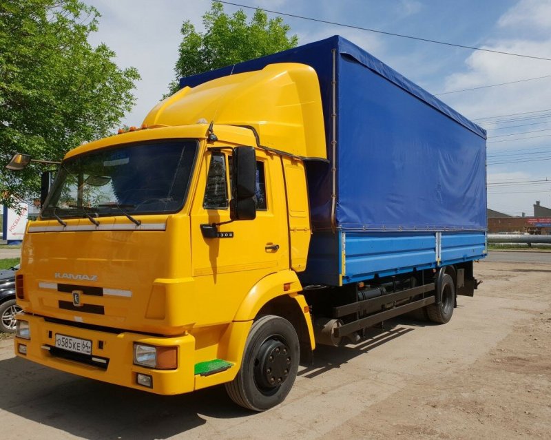 Маленький КАМАЗ 4308