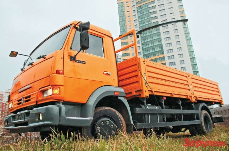 КАМАЗ 4308 седельный тягач