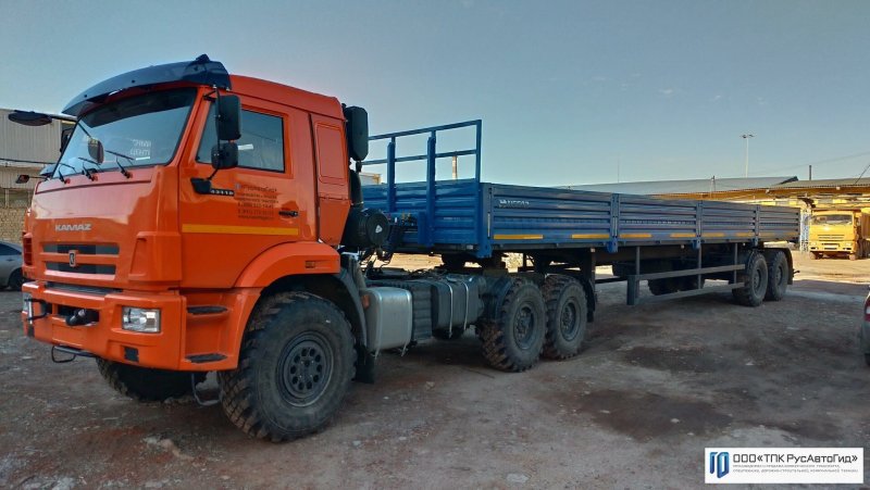 КАМАЗ 43118 седельный тягач