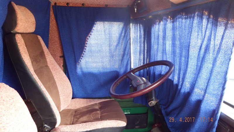КАМАЗ 5511 самосвал красный