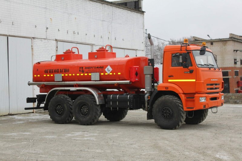 Автотопливозаправщик АТЗ-11 КАМАЗ-43118