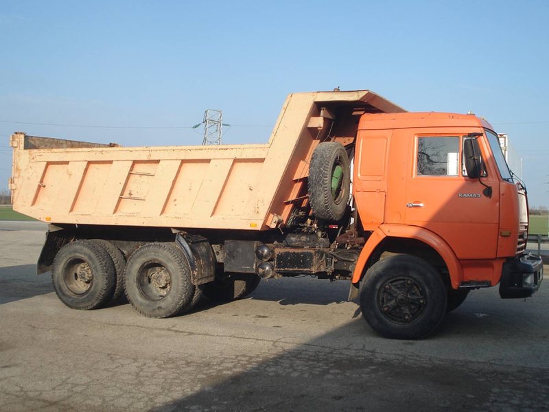 КАМАЗ 55111 груженый боем