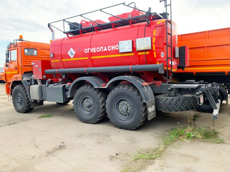 КАМАЗ 43118 сортиментовоз