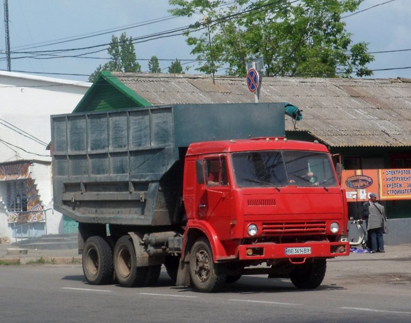 КАМАЗ 53212 зерновоз с прицепом