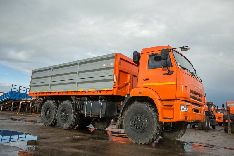 КАМАЗ 43118 со спальником
