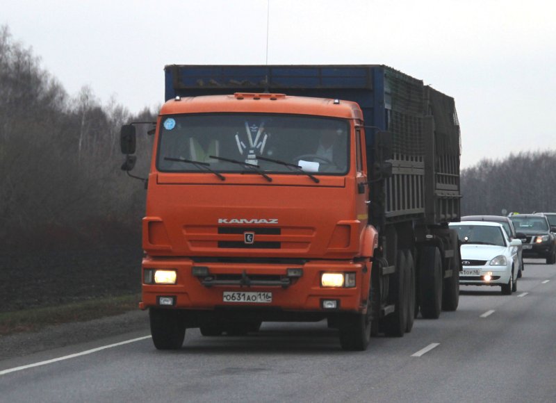 КАМАЗ 750 551