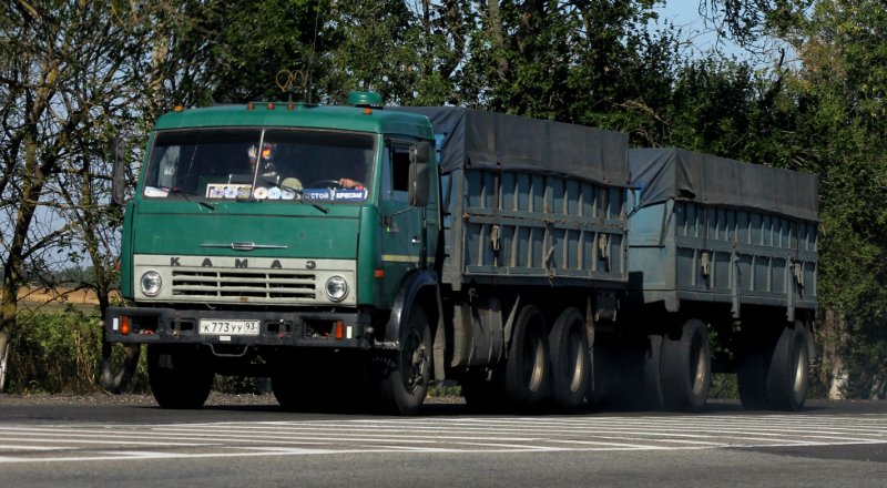 КАМАЗ 5320 бортовой зерновоз