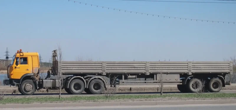 КАМАЗ 65657
