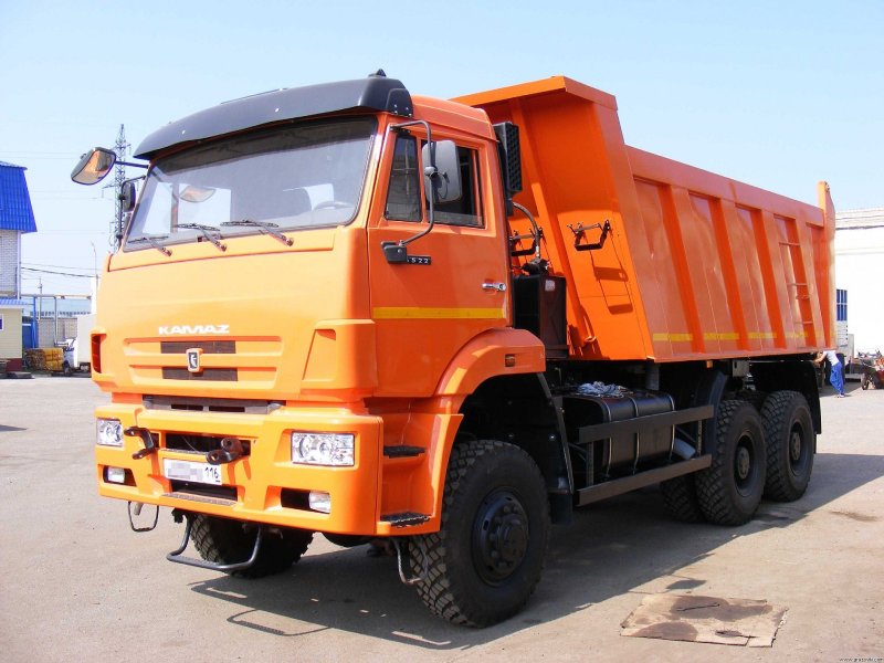 КАМАЗ 6522 тягач