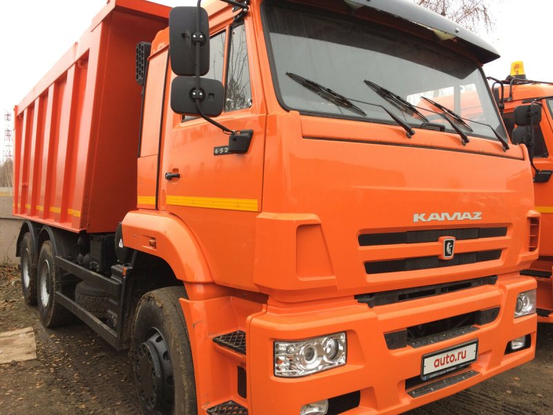КАМАЗ 6520