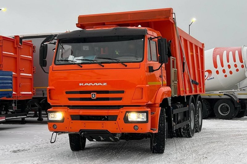 КАМАЗ евро 6520 тягач