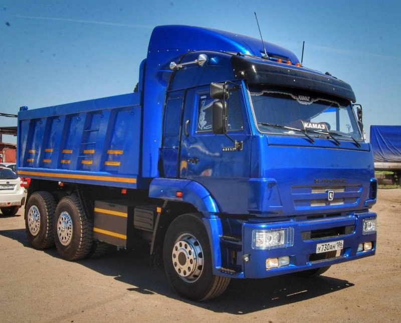 КАМАЗ 65225