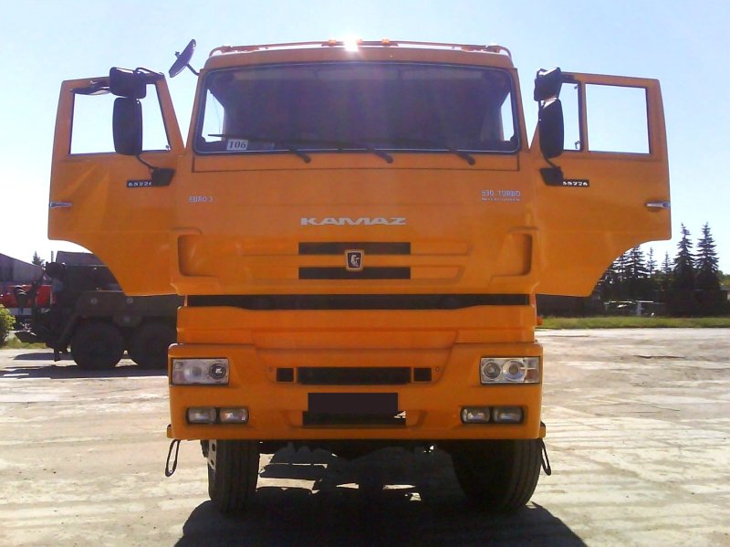 КАМАЗ 65226 6х6