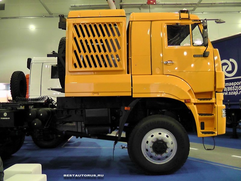 КАМАЗ 65226 тягач габариты