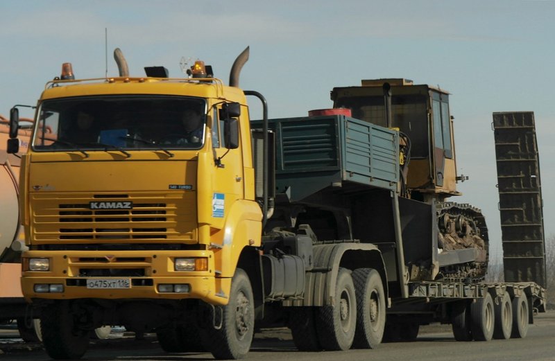 КАМАЗ 65226