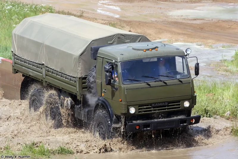 Грузовик КАМАЗ 5350